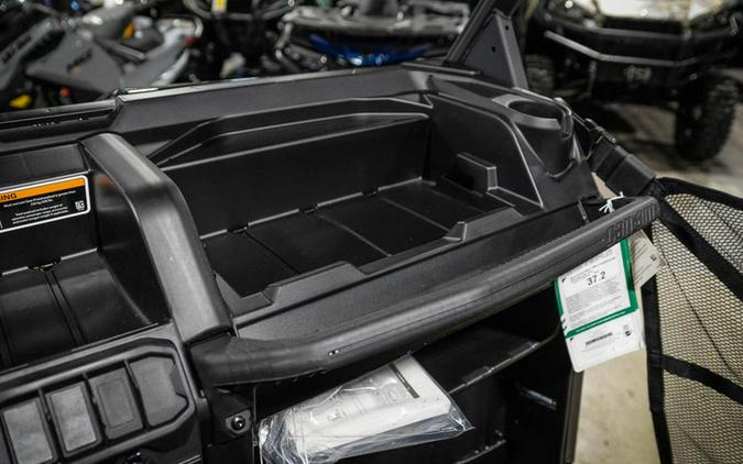 2025 Can-Am Defender DPS HD9