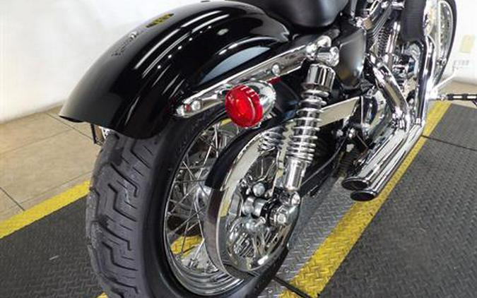 2012 Harley-Davidson Sportster® Seventy-Two™