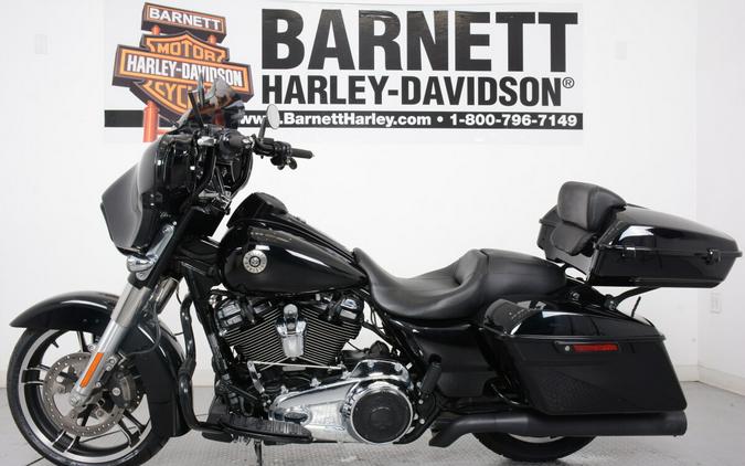 2017 Harley-Davidson FLHXS Street Glide Special