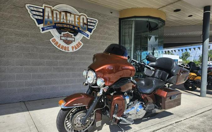 2010 Harley-Davidson® FLHTCU - Ultra Classic® Electra Glide