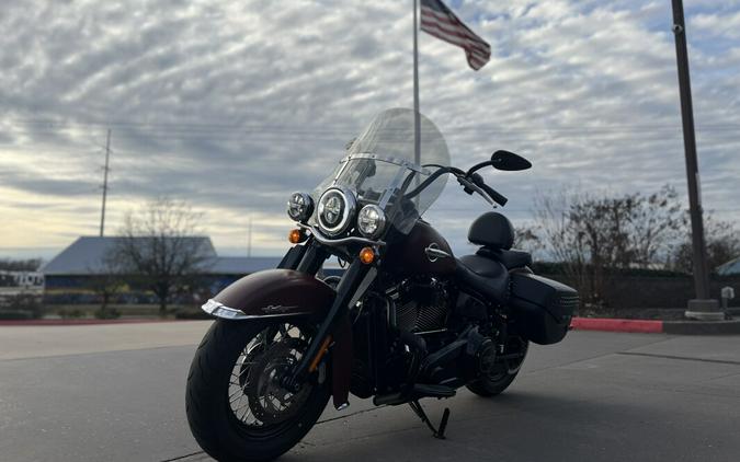 2018 Harley-Davidson® Heritage Classic 114 FLHCS Red Iron Denim 018693