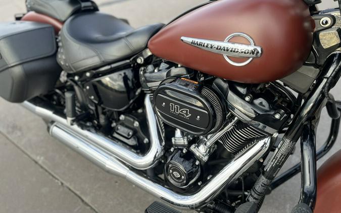 2018 Harley-Davidson® Heritage Classic 114 FLHCS Red Iron Denim 018693