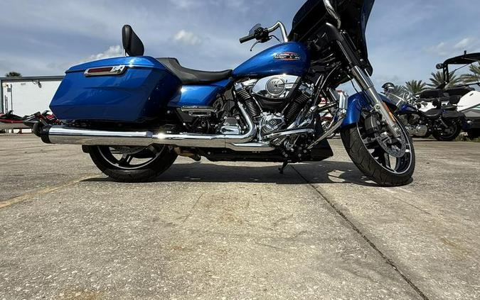 2025 Harley-Davidson® FLHX - Street Glide®