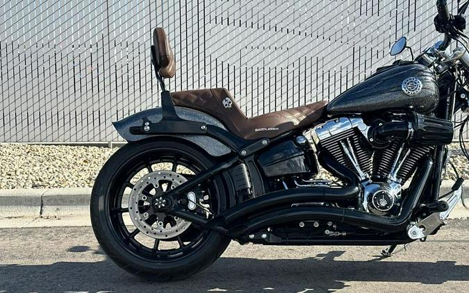 2014 Harley-Davidson® SOFTAIL BREAKOUT
