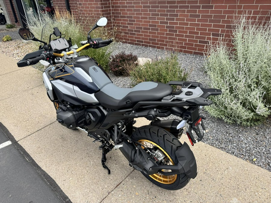 2026 BMW Motorrad R 1300 GS Imperial Blue Metallic