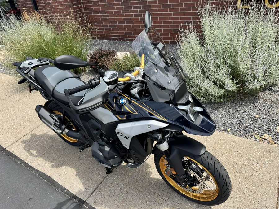 2026 BMW Motorrad R 1300 GS Imperial Blue Metallic