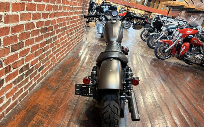 XL 883N 2021 Iron 883