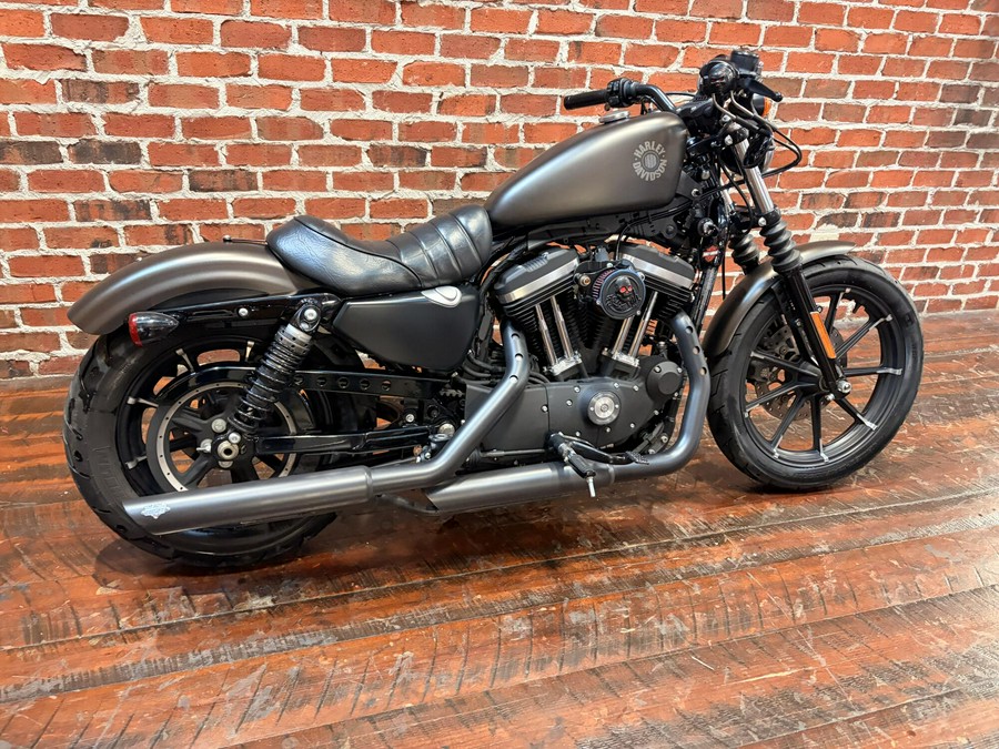 XL 883N 2021 Iron 883