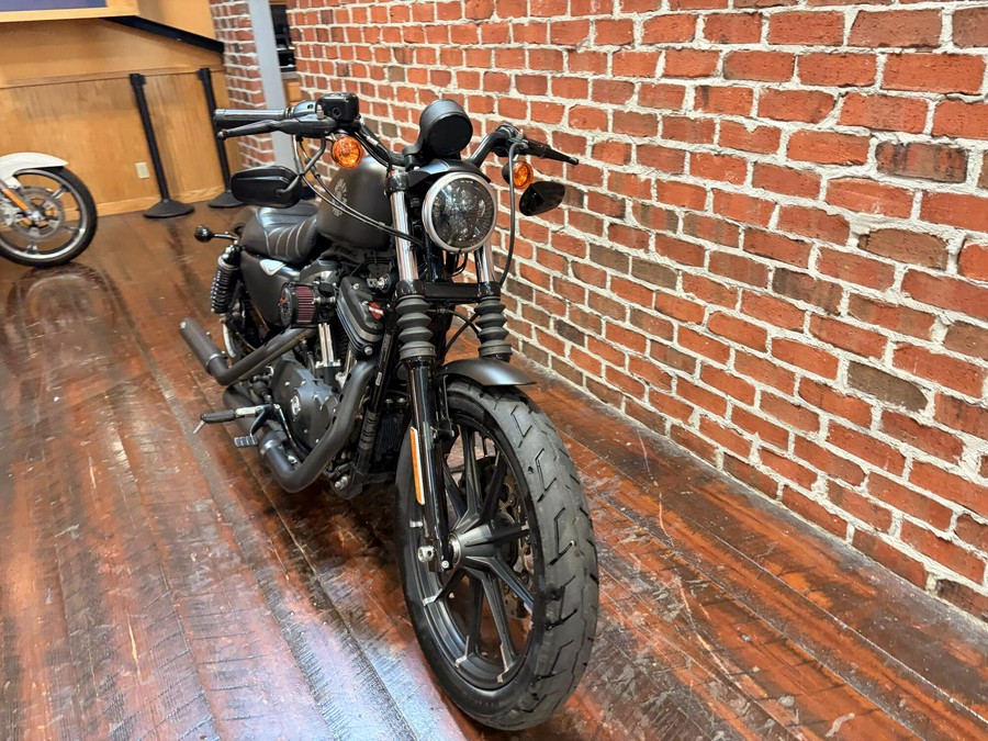 XL 883N 2021 Iron 883