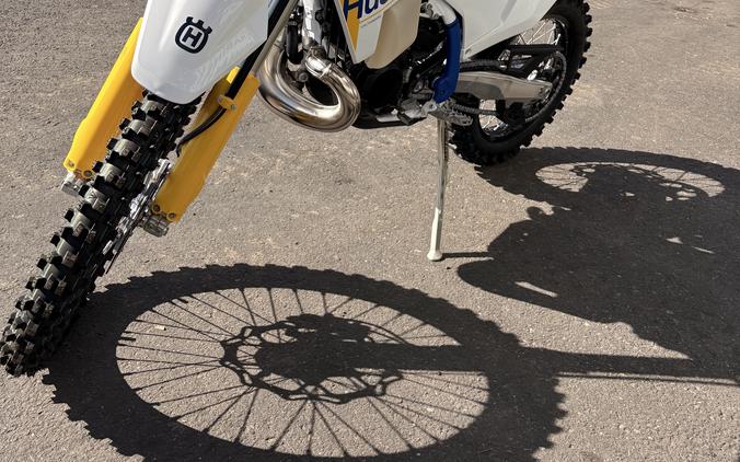 2027 Husqvarna TC 300 - 46802
