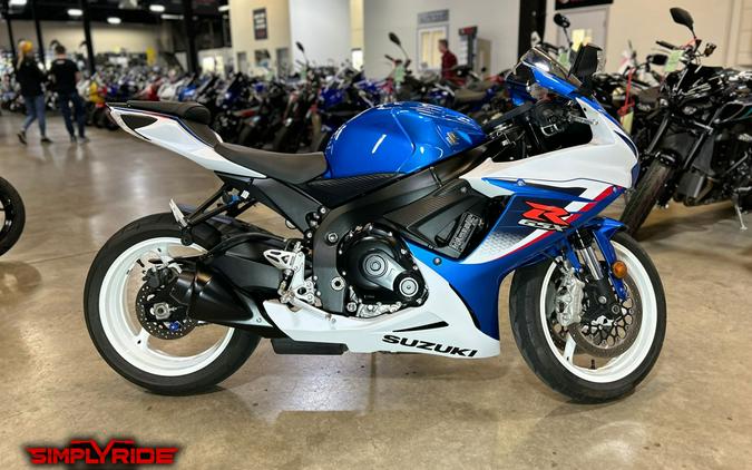 2013 Suzuki GSX-R600™