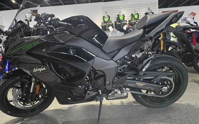 2025 Kawasaki Ninja 1100SX ABS