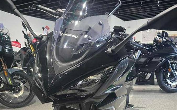 2025 Kawasaki Ninja 1100SX ABS