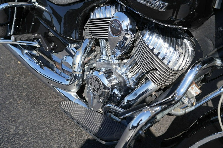 2019 Indian Motorcycle Springfield Thunder Black