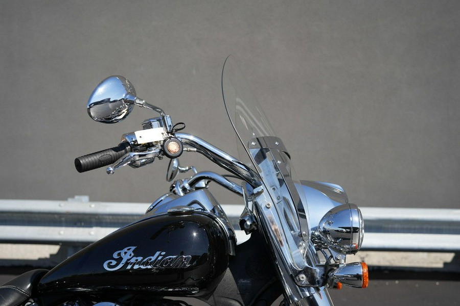 2019 Indian Motorcycle Springfield Thunder Black