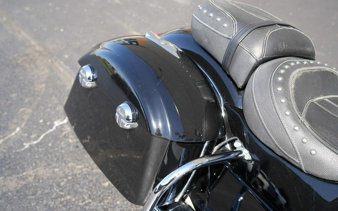 2019 Indian Motorcycle Springfield Thunder Black