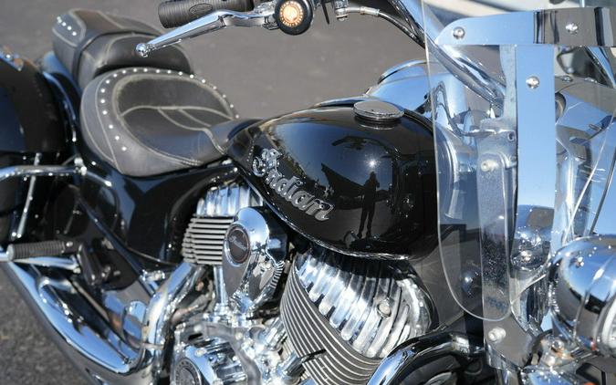 2019 Indian Motorcycle Springfield Thunder Black