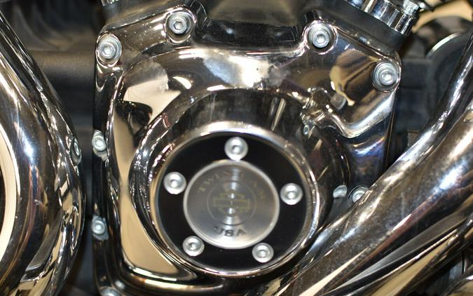 2016 Harley-Davidson Road King FLHR