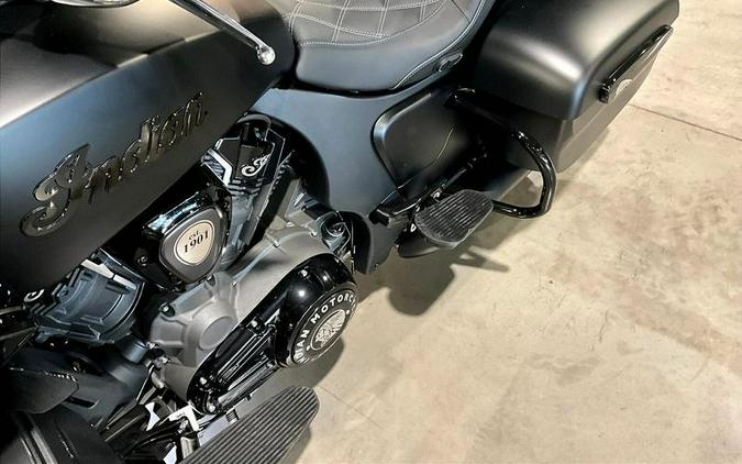 2024 Indian Motorcycle® PURSUIT DARK HORSE, BLACK SMOKE, 49ST Dark Horse®