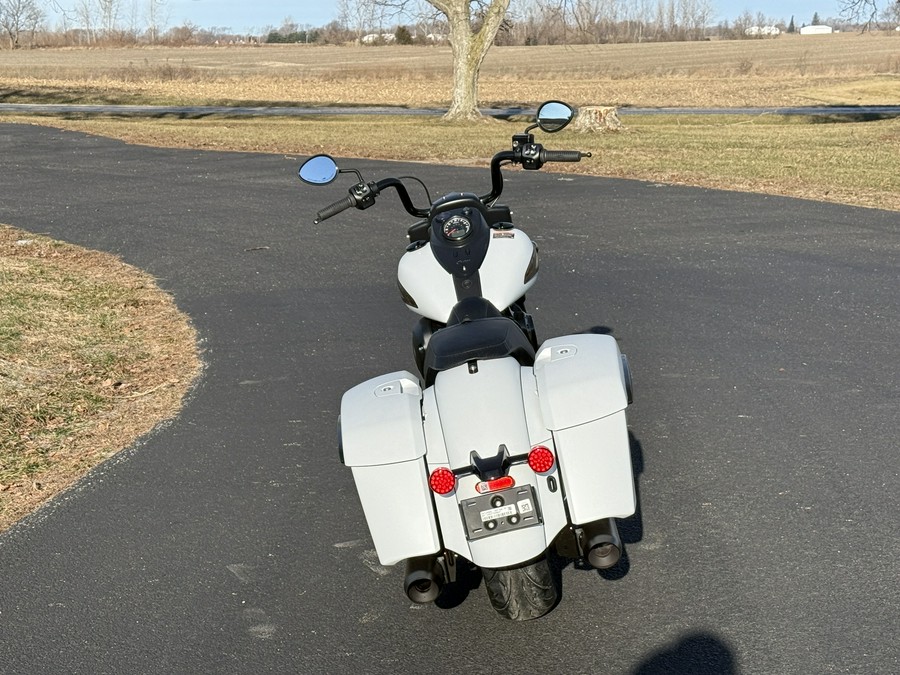 2026 Indian Motorcycle Springfield® Dark Horse®
