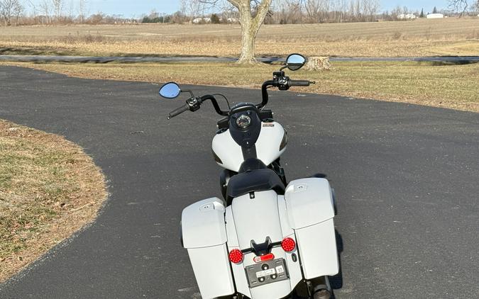 2026 Indian Motorcycle Springfield® Dark Horse®