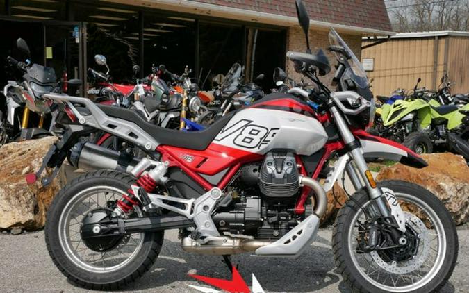 2025 Moto Guzzi V85 TT