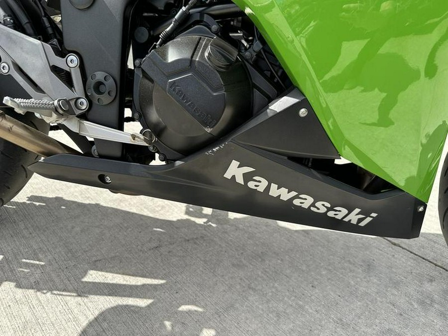 2015 Kawasaki Ninja® 300