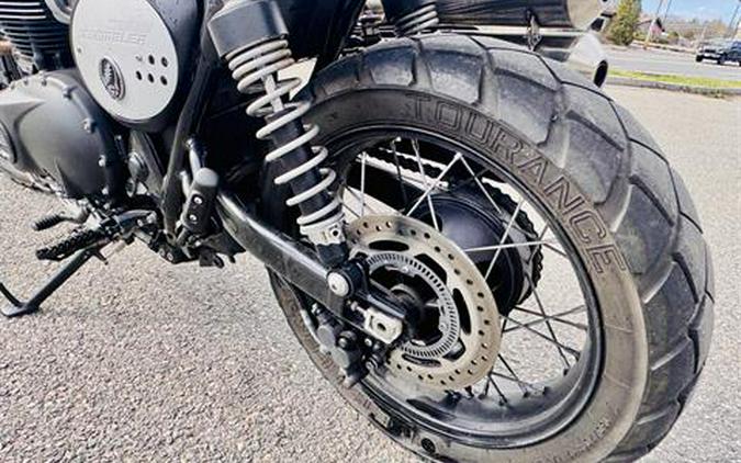 2022 Triumph Street Scrambler Sandstorm Edition