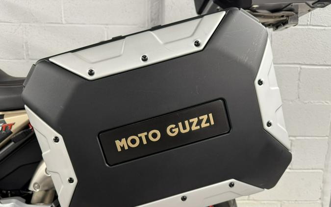 2020 Moto Guzzi V85 TT Travel