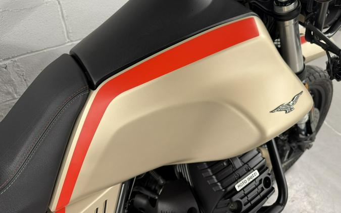 2020 Moto Guzzi V85 TT Travel