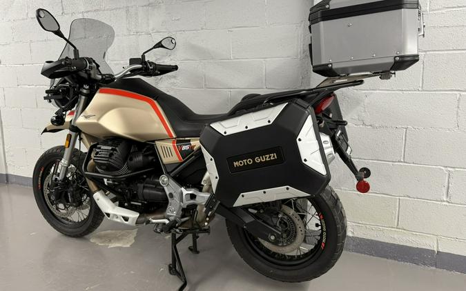 2020 Moto Guzzi V85 TT Travel