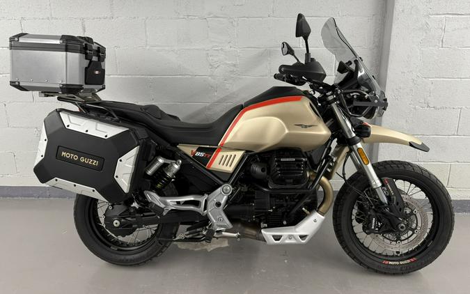 2020 Moto Guzzi V85 TT Travel