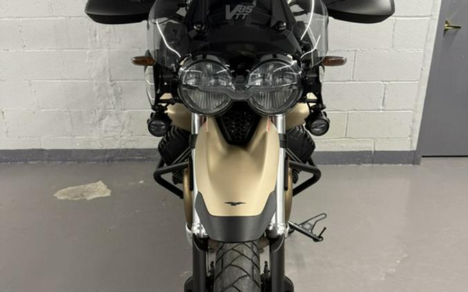 2020 Moto Guzzi V85 TT Travel