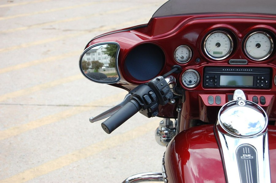 2010 Harley-Davidson® FLHXXX - Street Glide® Trike