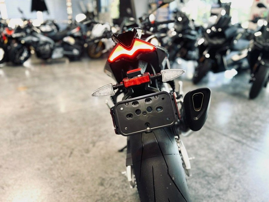 2024 Aprilia® Tuono V4 Factory 1100