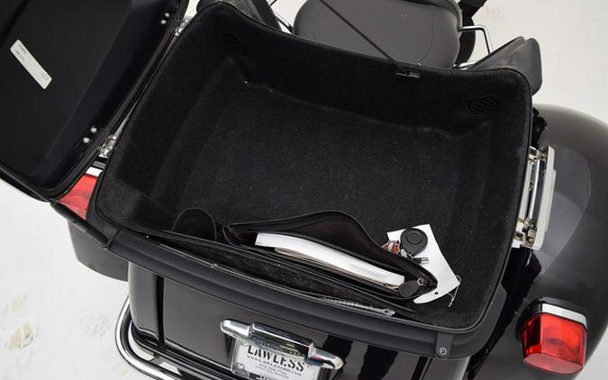 2019 Harley-Davidson Trike FLHTCUTG - Tri Glide Ultra