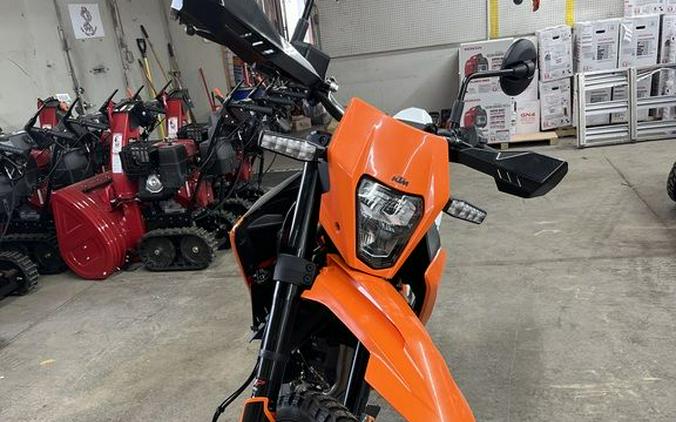 2026 KTM 390 Enduro R