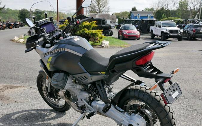 2025 Moto Guzzi Stelvio