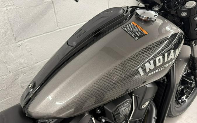2026 Indian Scout Bobber Limited w/ Tech