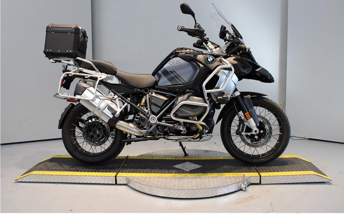 2023 BMW R1250GSAdventure