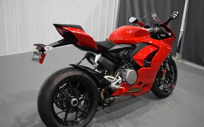 2024 Ducati Panigale V2 Red