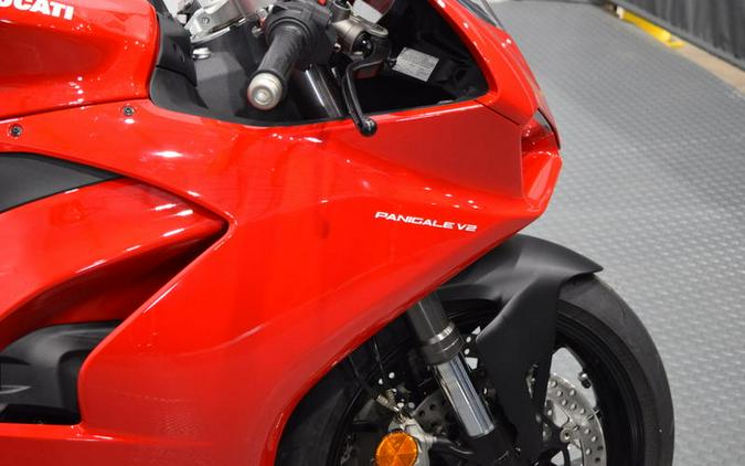 2024 Ducati Panigale V2 Red