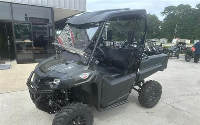 2025 Honda Pioneer 700 Deluxe