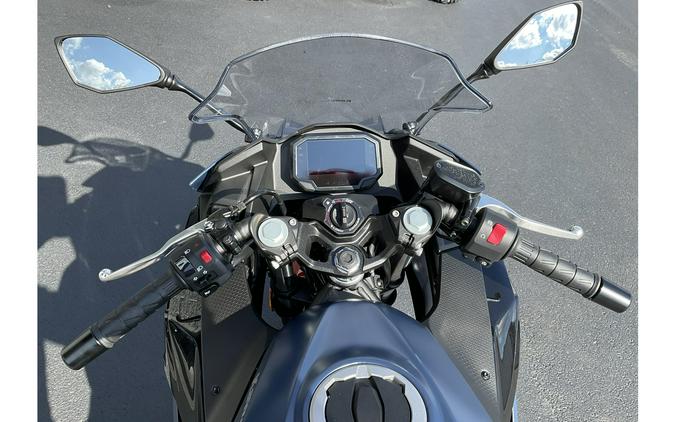 2026 Kawasaki Ninja® 500 SE ABS