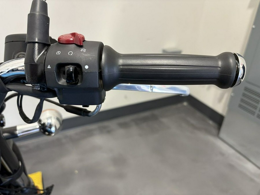 2022 Royal Enfield Meteor Supernova Blue