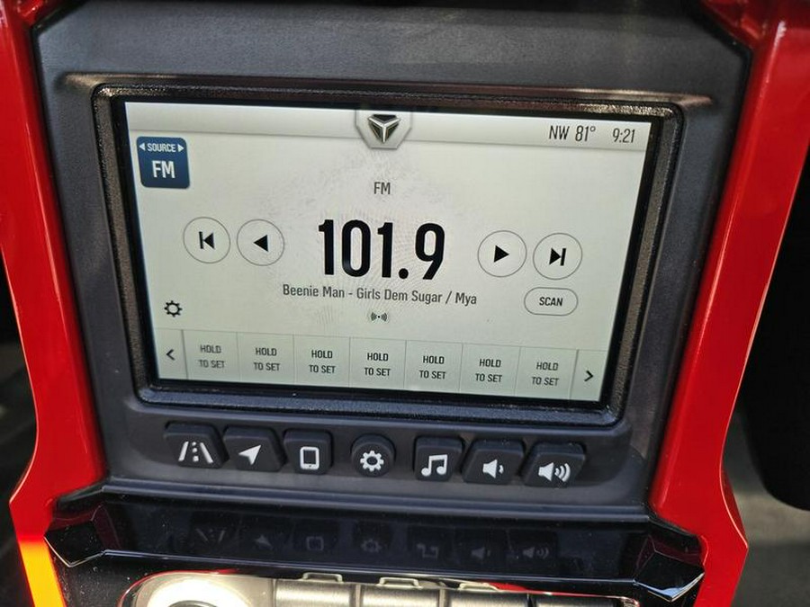 2025 Polaris Slingshot® Slingshot® R