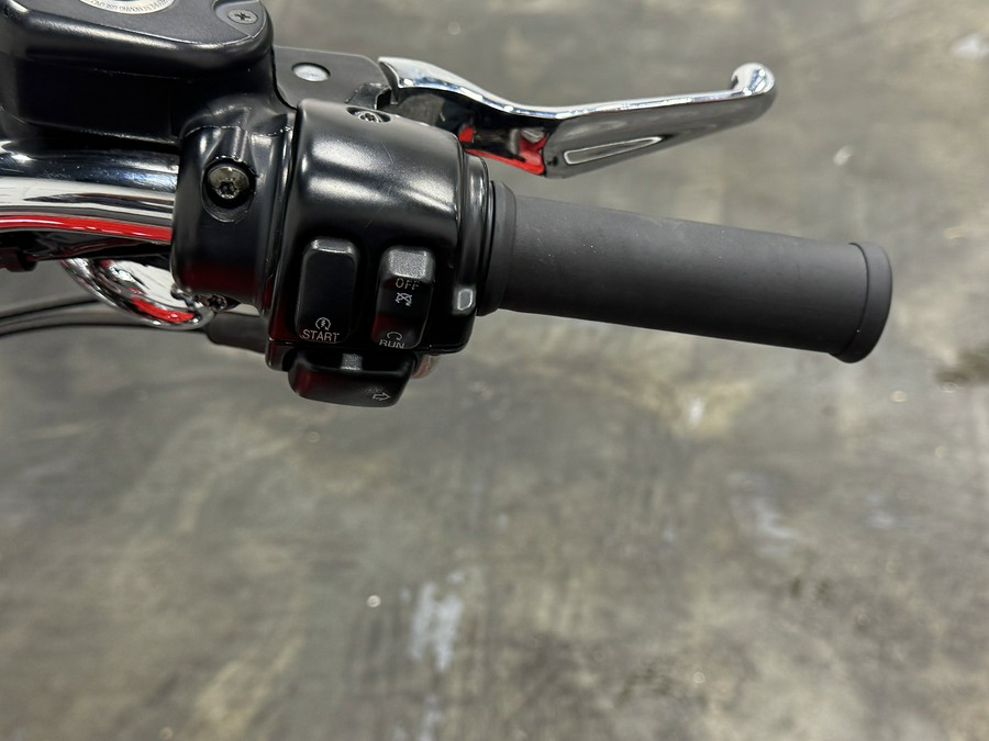 2010 HARLEY DAVIDSON XL1200C