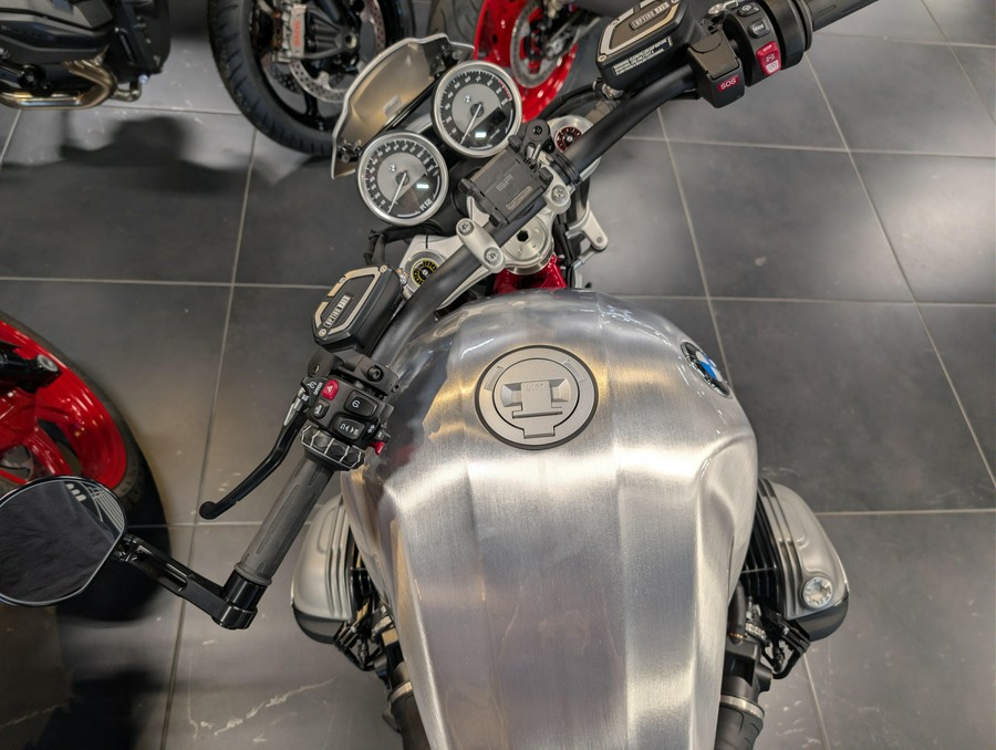 2026 BMW R 12 NINET
