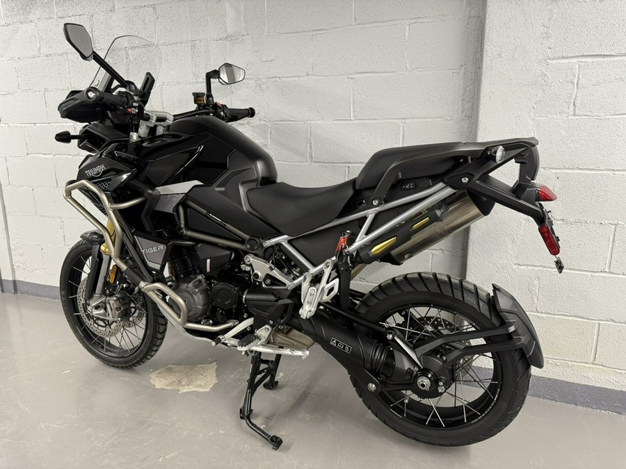 2024 Triumph Tiger 1200 Rally Explorer