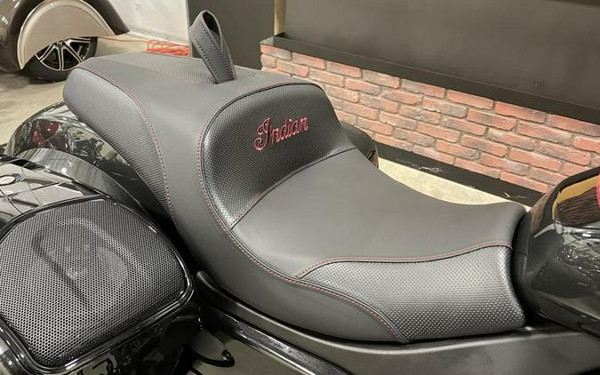 2024 Indian Motorcycle® Challenger® Elite Charcoal Candy/Black Candy